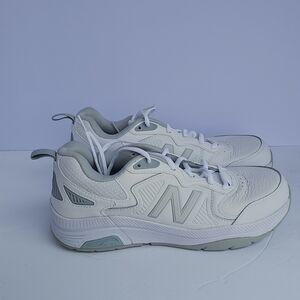 New Balance White and Gray Sneakers